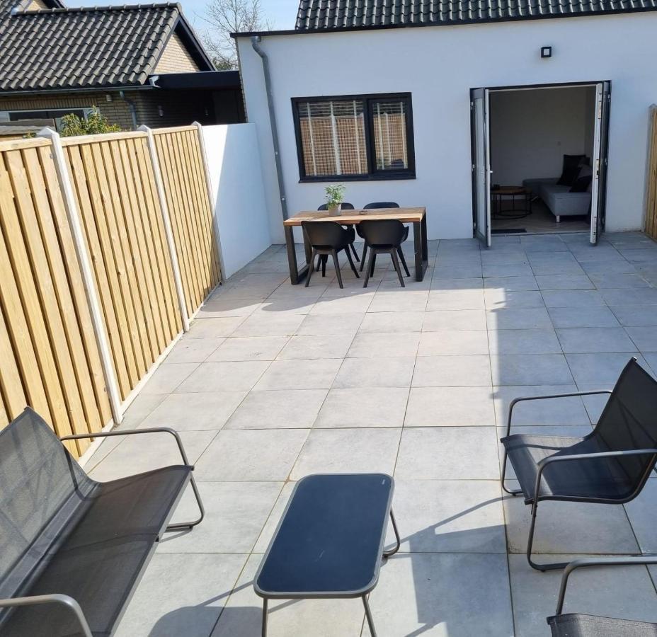 Calm Down Near The Sea Bed & Breakfast Vlissingen Ngoại thất bức ảnh
